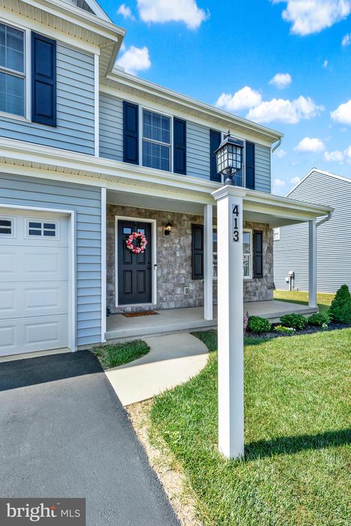 413 DARLINGTON COURT