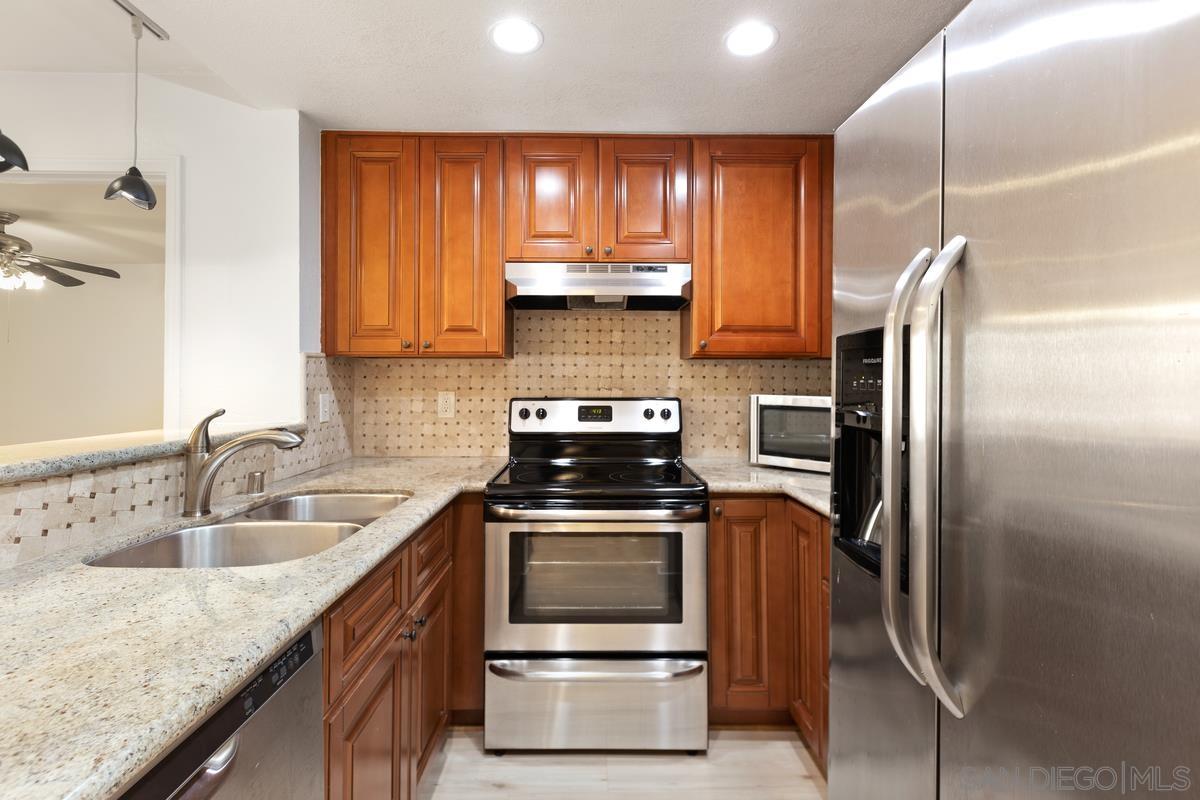 3078 Broadway Unit: 103