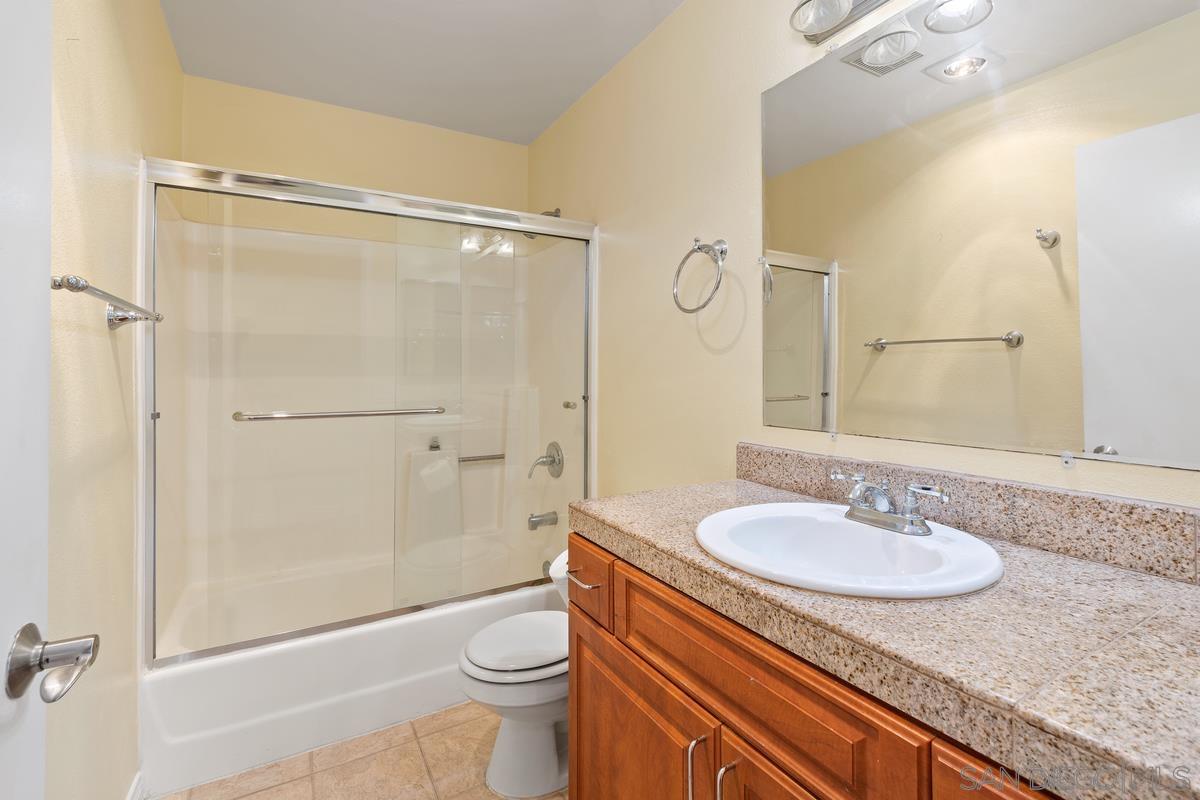 4375 37th St Unit: 6