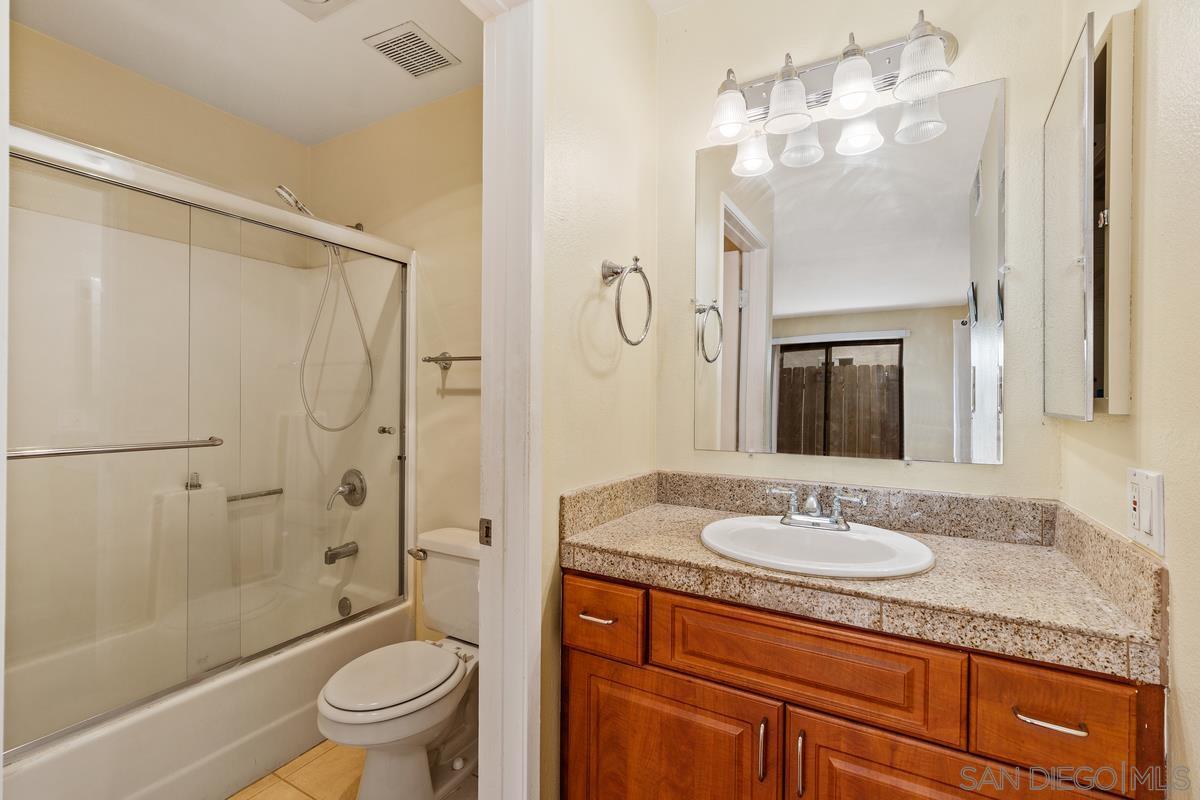 4375 37th St Unit: 6