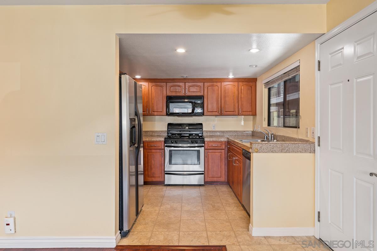 4375 37th St Unit: 6