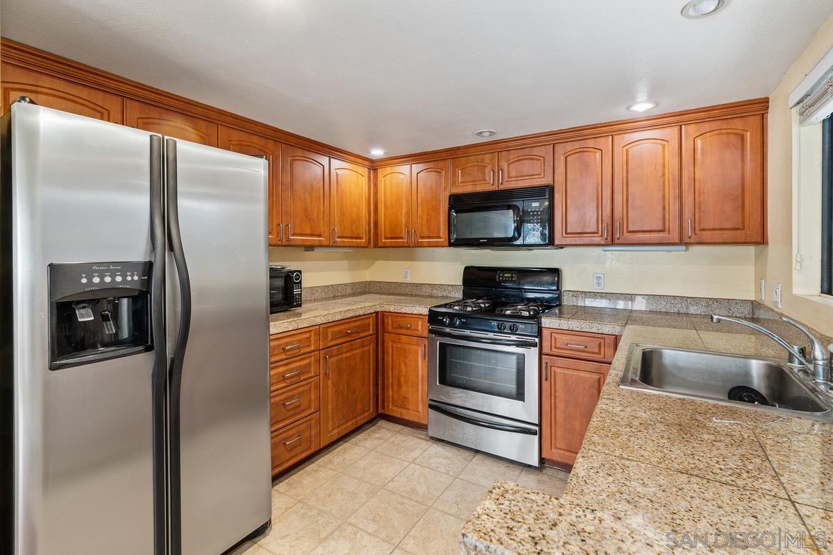 4375 37th St Unit: 6
