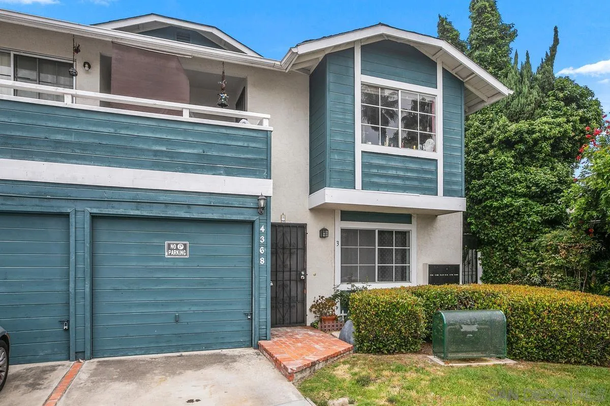 4368 42nd St Unit: 3