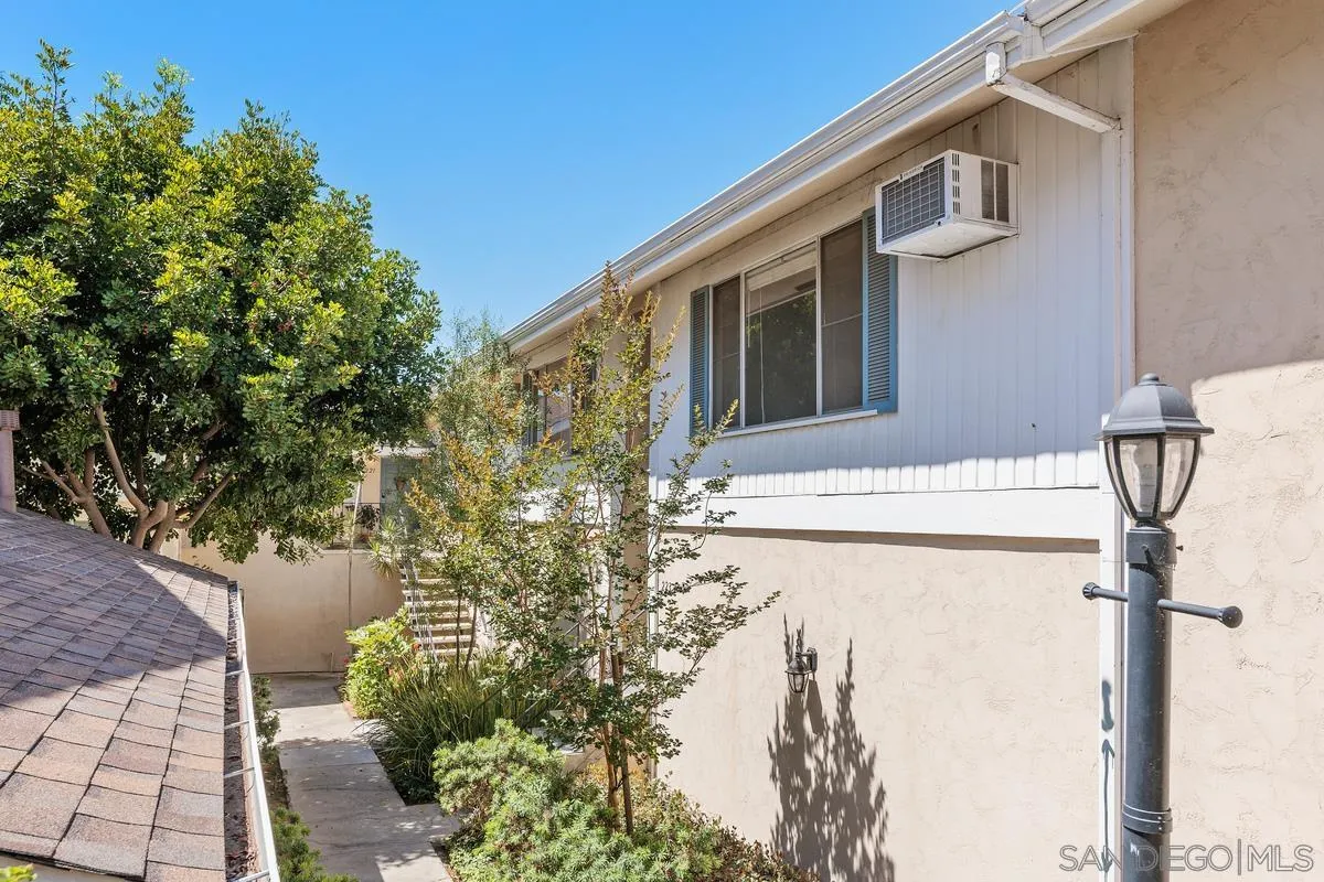 4800 Williamsburg Ln Unit: 223