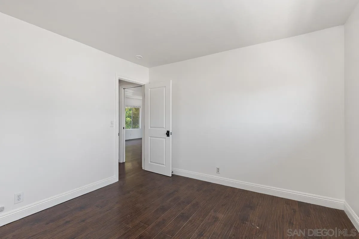 4800 Williamsburg Ln Unit: 223