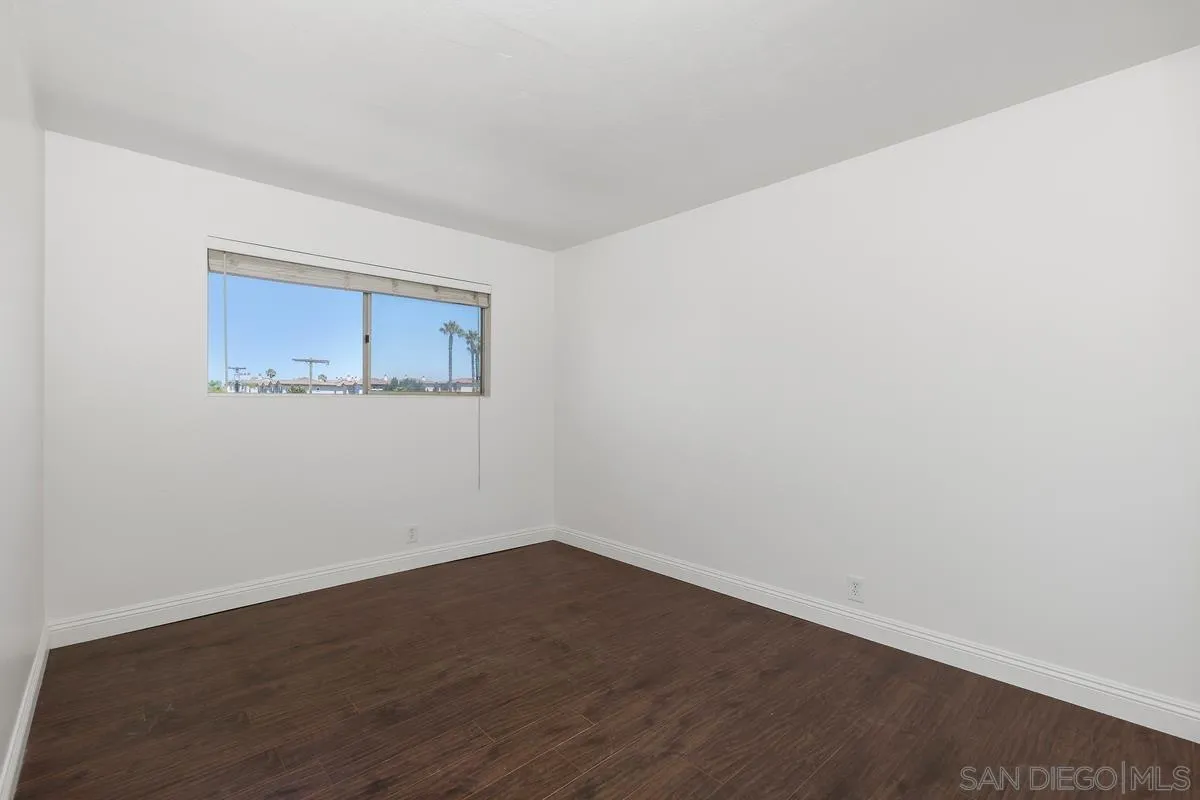 4800 Williamsburg Ln Unit: 223