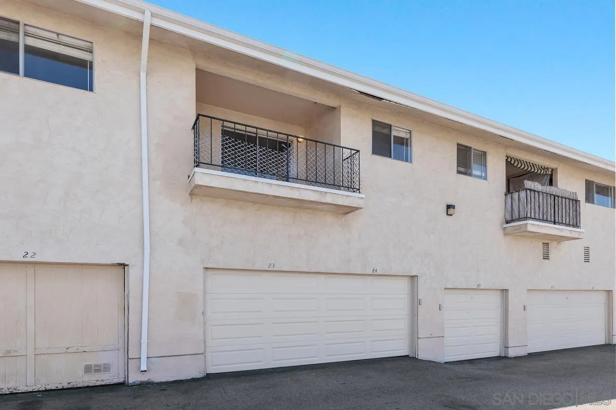 4800 Williamsburg Ln Unit: 223