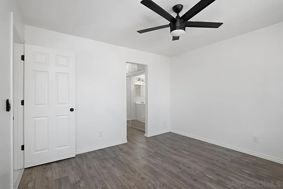 1257 E Grand Ave Unit: F
