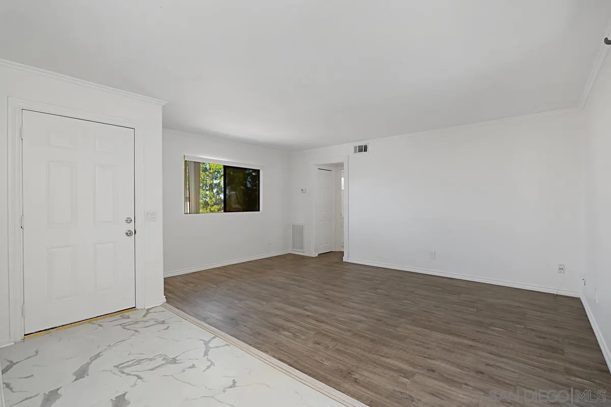 1257 E Grand Ave Unit: F