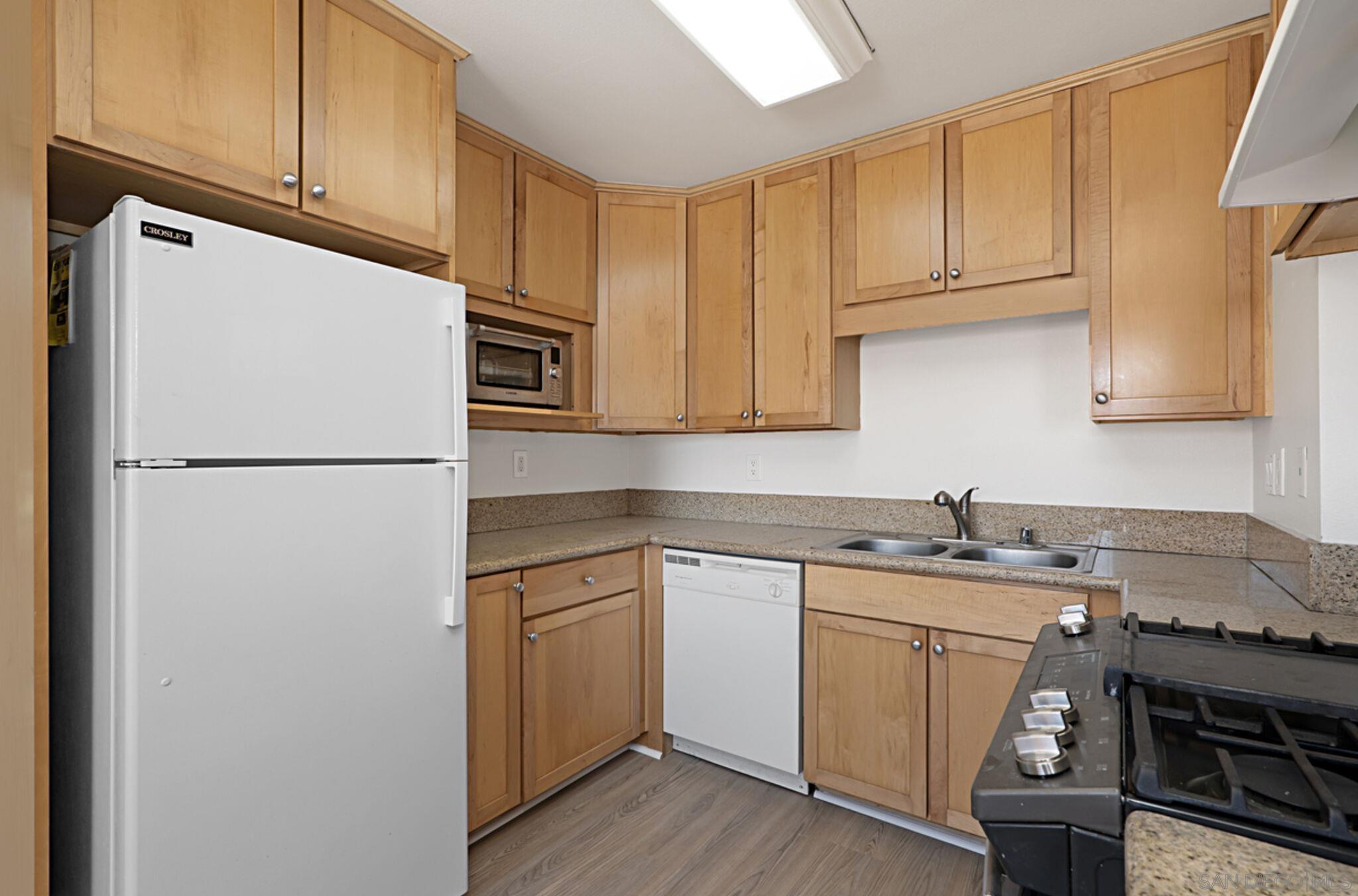101 S Spruce St # 228