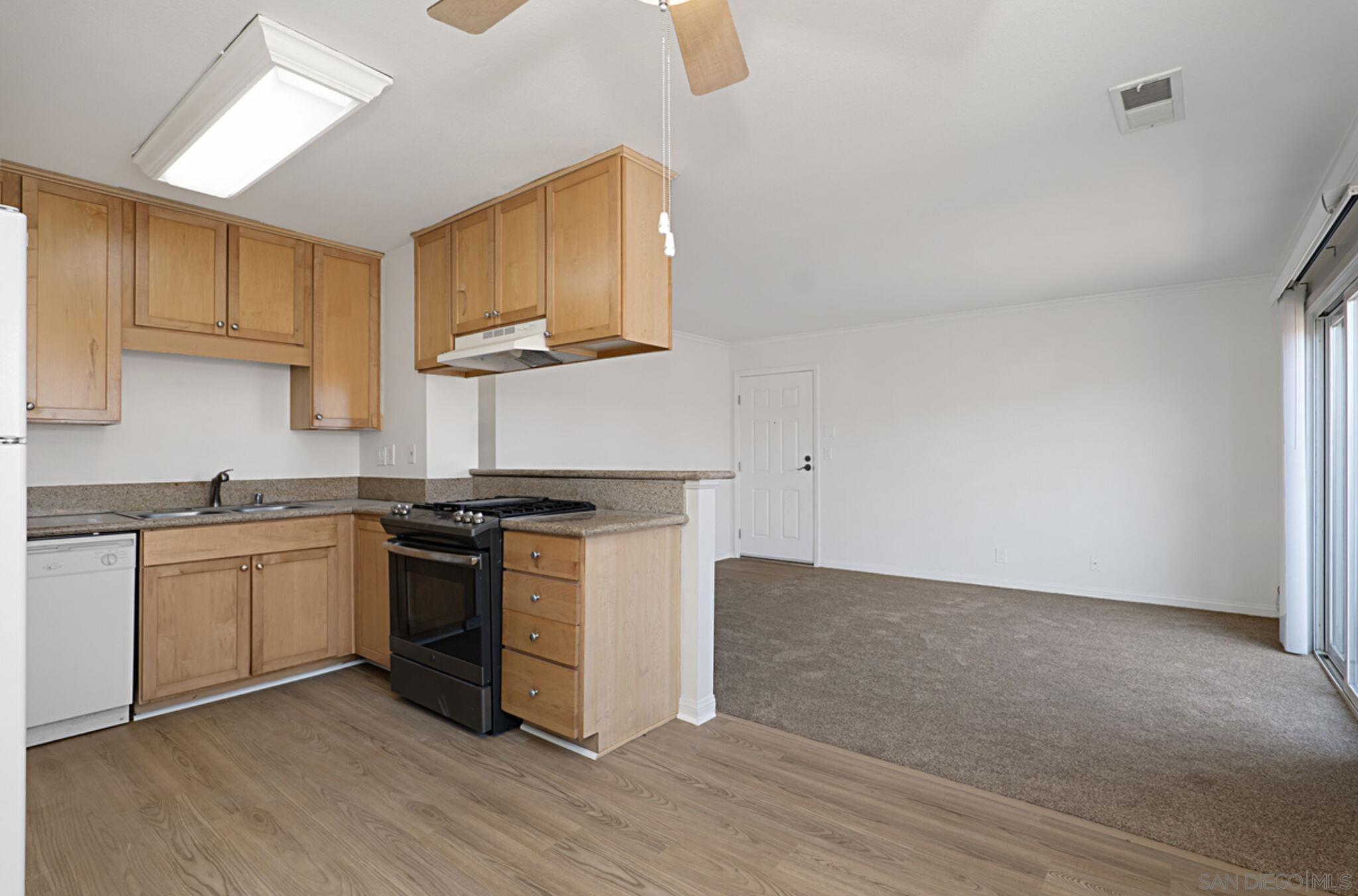 101 S Spruce St # 228