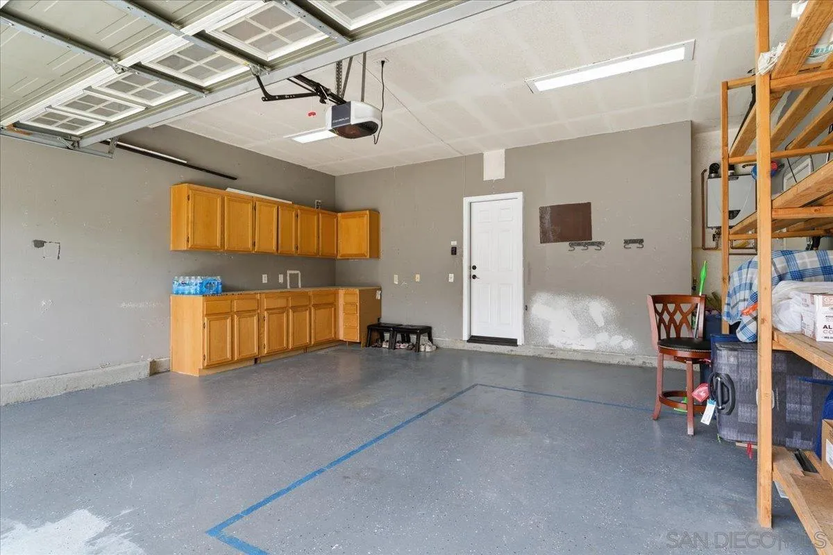 4314 Black Canyon Way