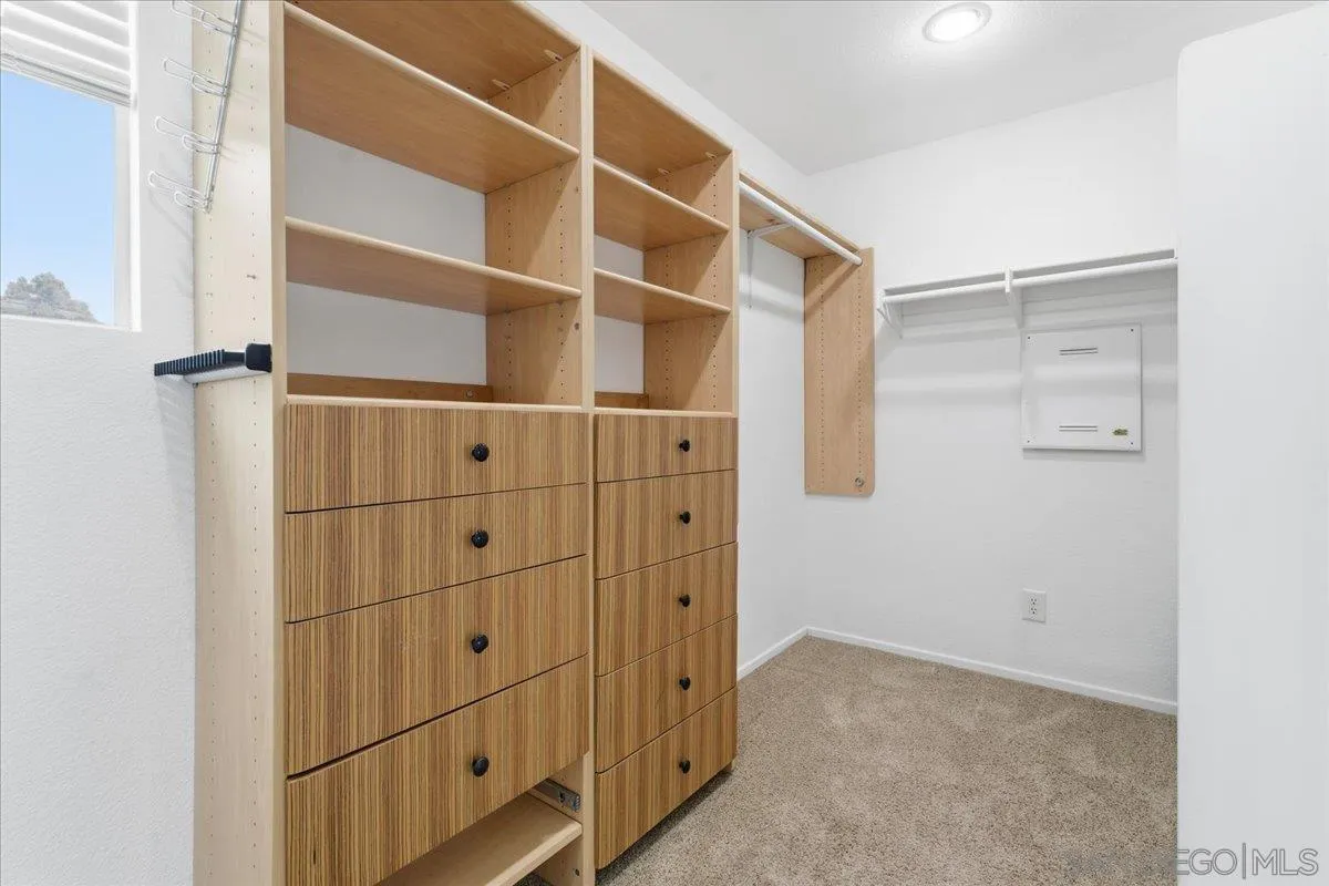 4314 Black Canyon Way