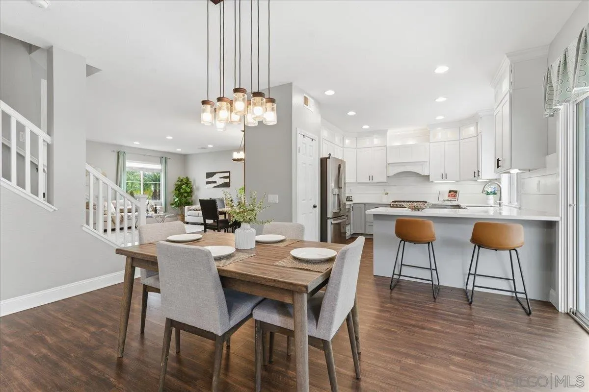 4314 Black Canyon Way