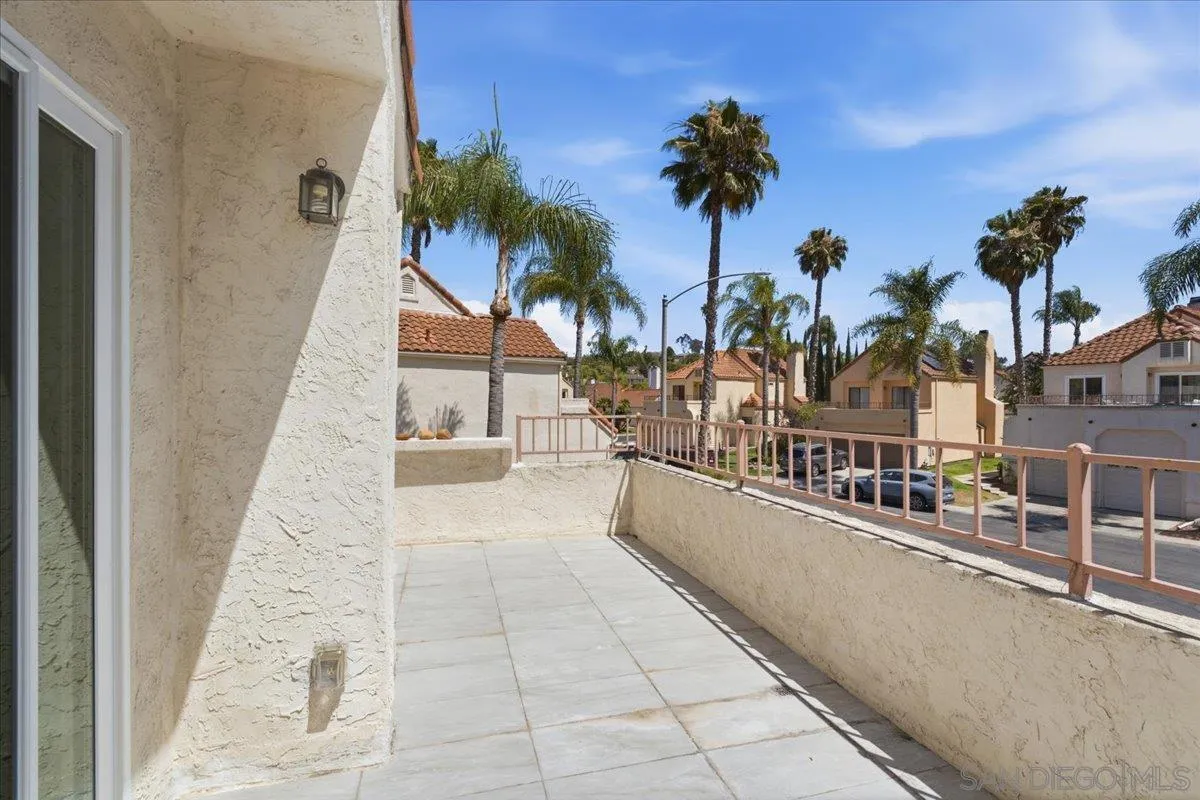 2174 Villa Sonoma
