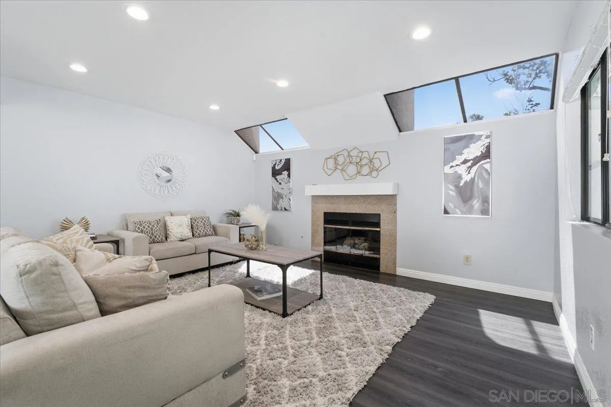 2174 Villa Sonoma
