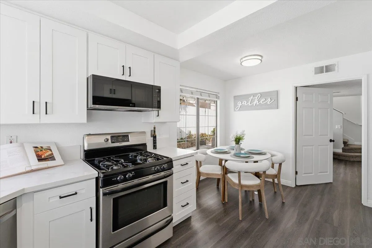 2174 Villa Sonoma