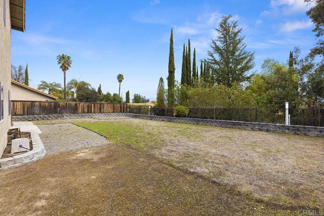 39570 Glenwood Court