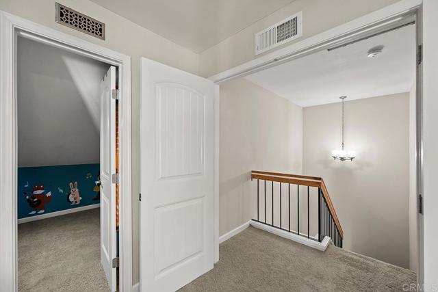1459 Manzana Way