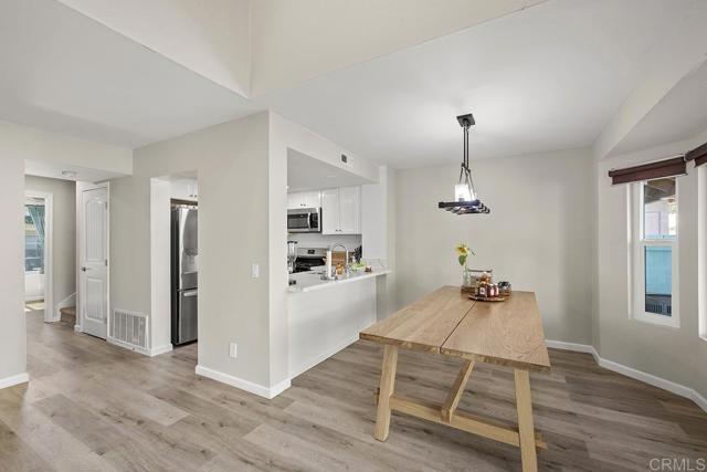 1459 Manzana Way