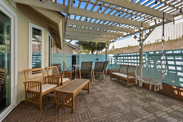 1459 Manzana Way