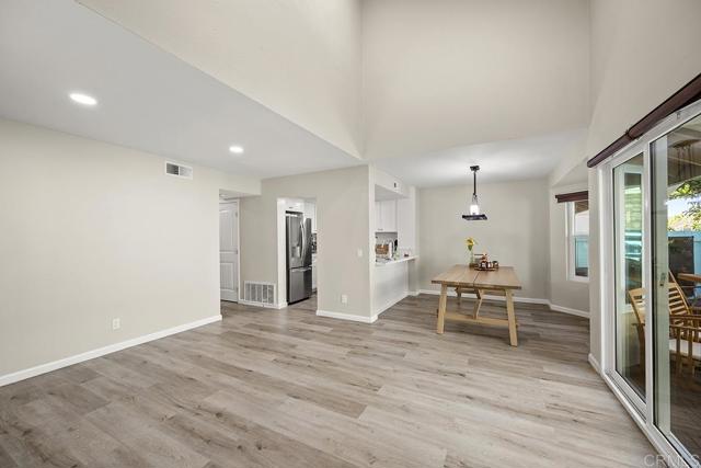 1459 Manzana Way