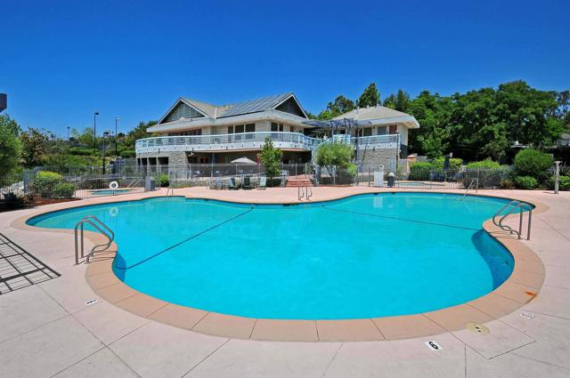 1459 Manzana Way
