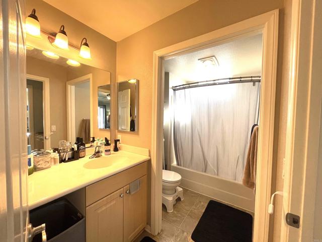 10006 Maya Linda Rd Unit: 5204