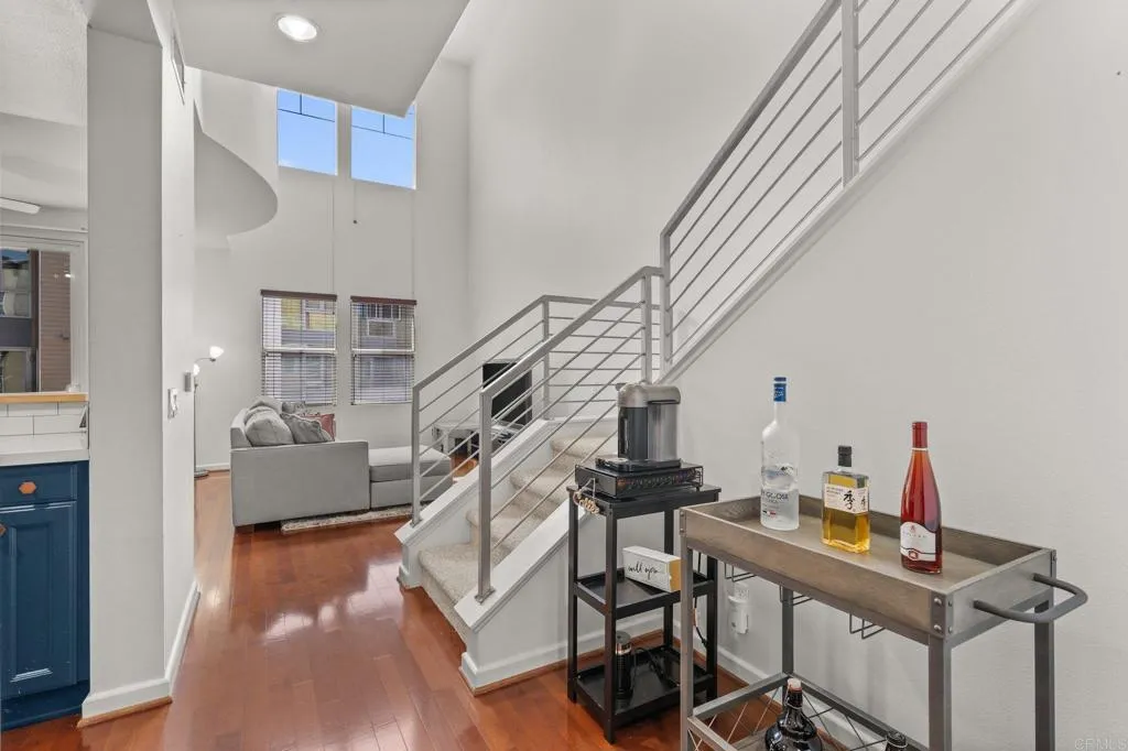 252 E Jeanette Lane