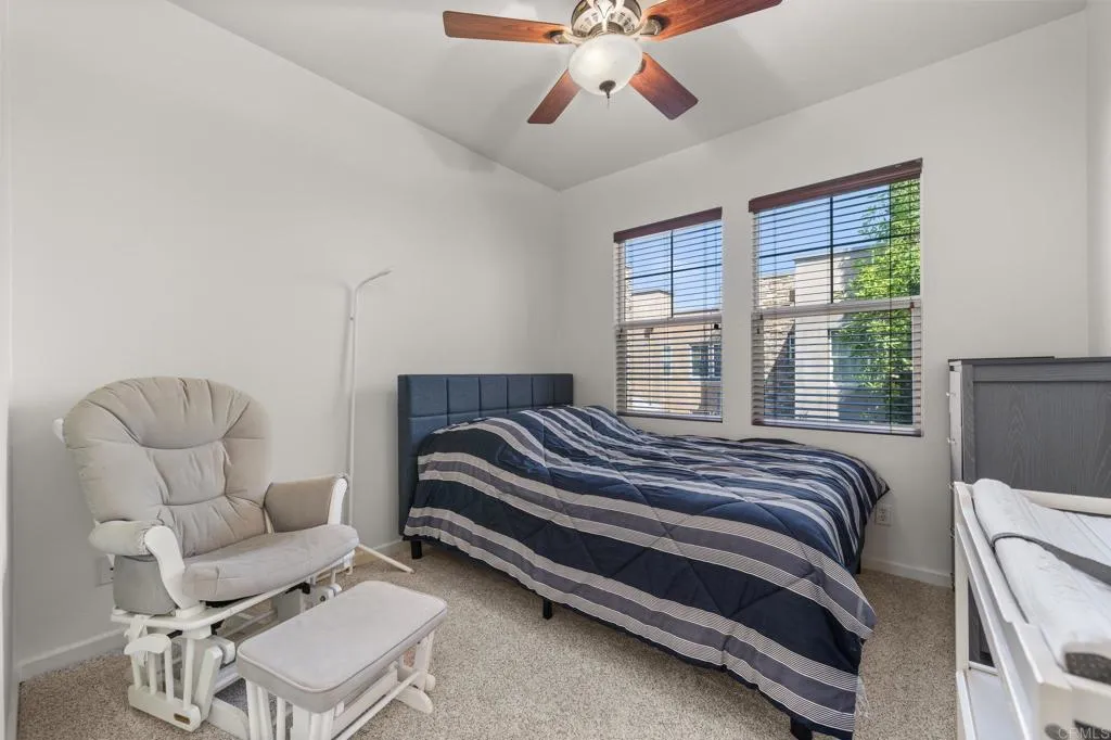 252 E Jeanette Lane