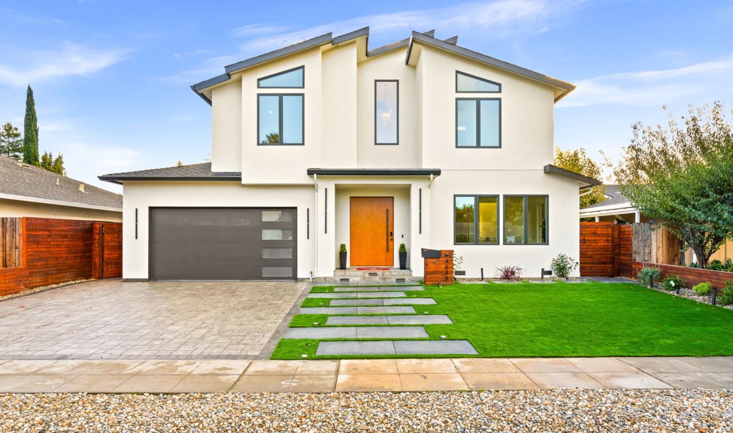 4848 Miramar AVE