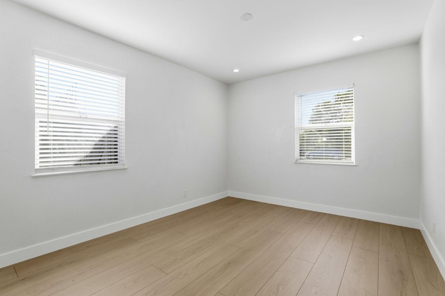 440 North Milton Avenue