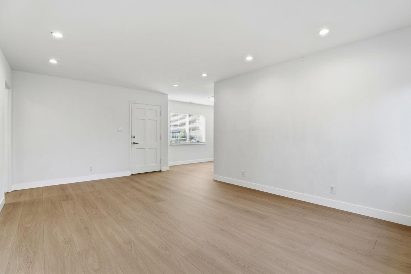 440 North Milton Avenue