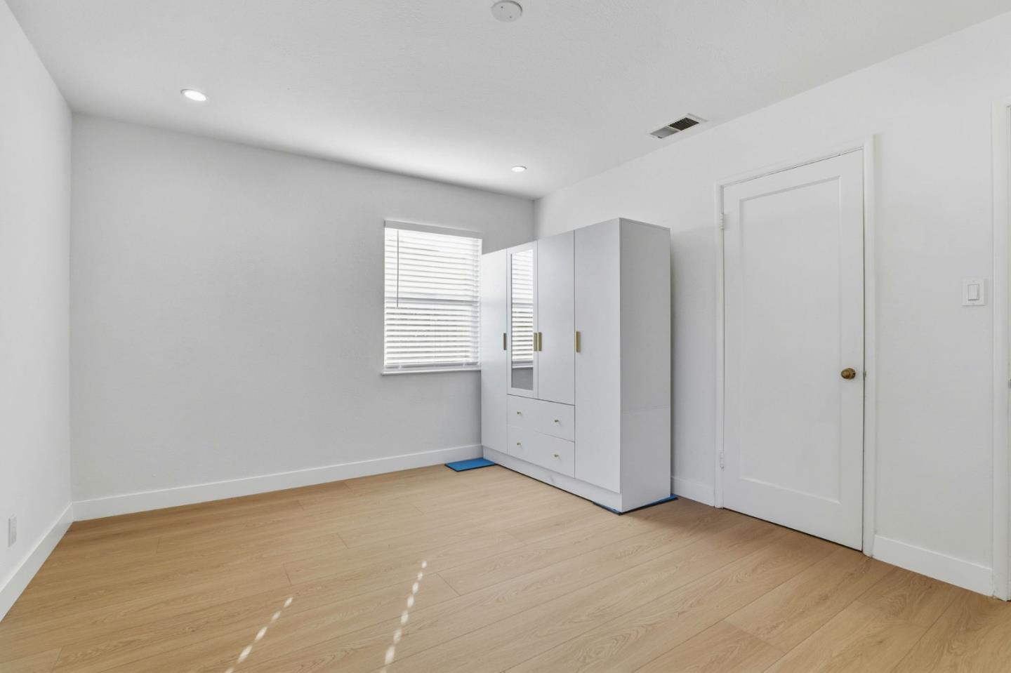 440 North Milton Avenue