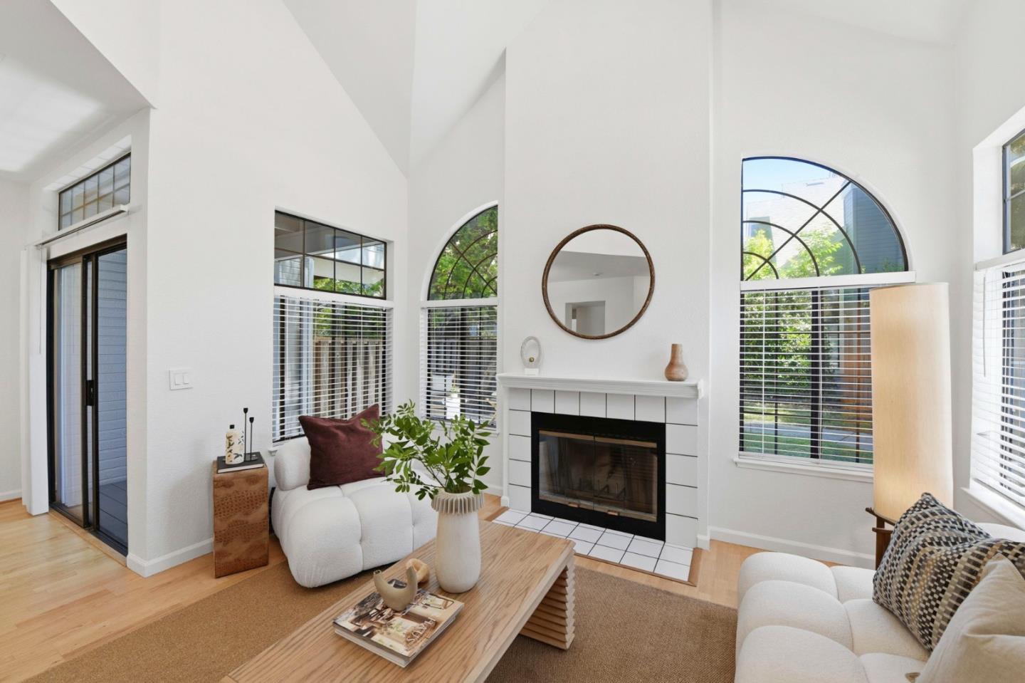 452 Mountain Laurel Court