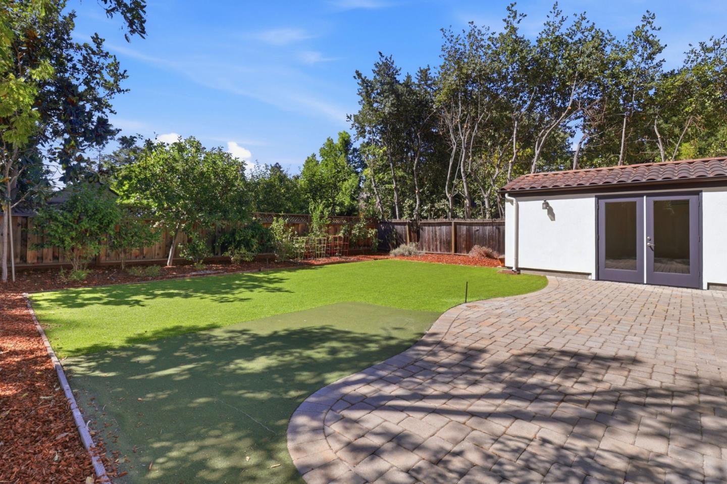 568 Irven CT