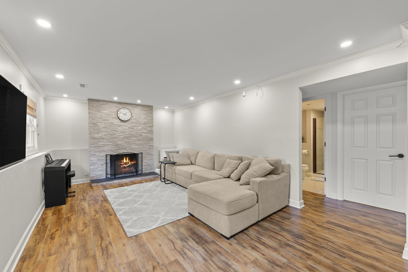 215 Longridge Court