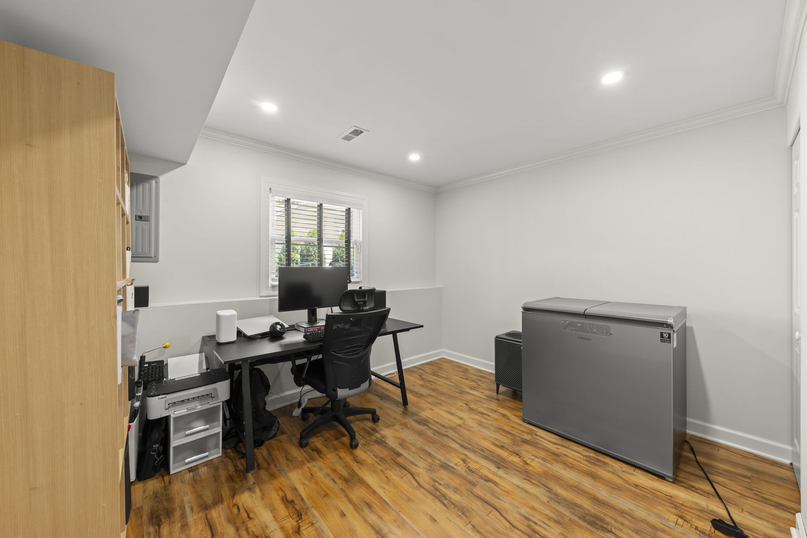 215 Longridge Court