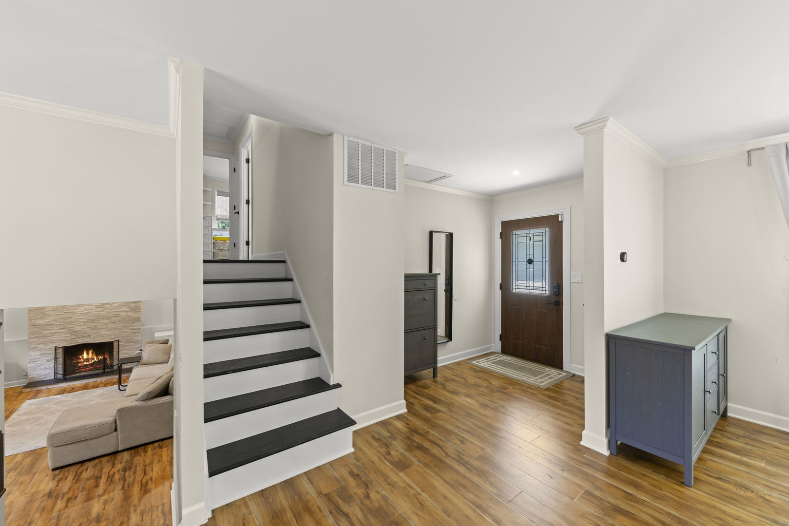 215 Longridge Court