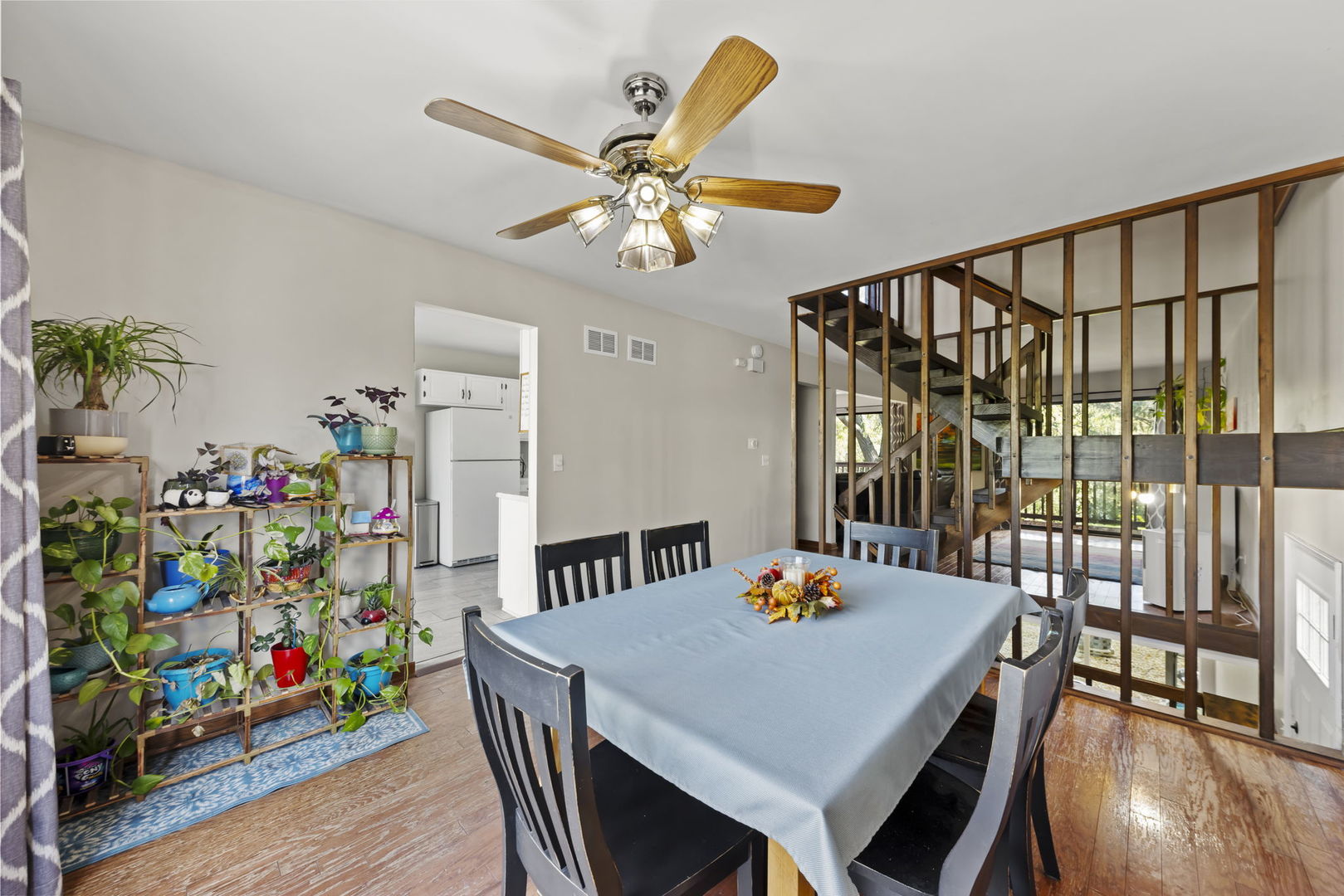3S255 Briarwood Drive