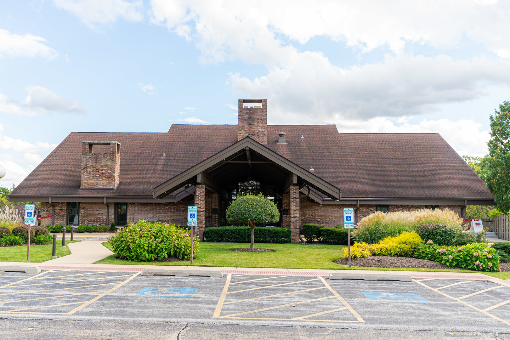 77 Lake Hinsdale Drive Unit: 313