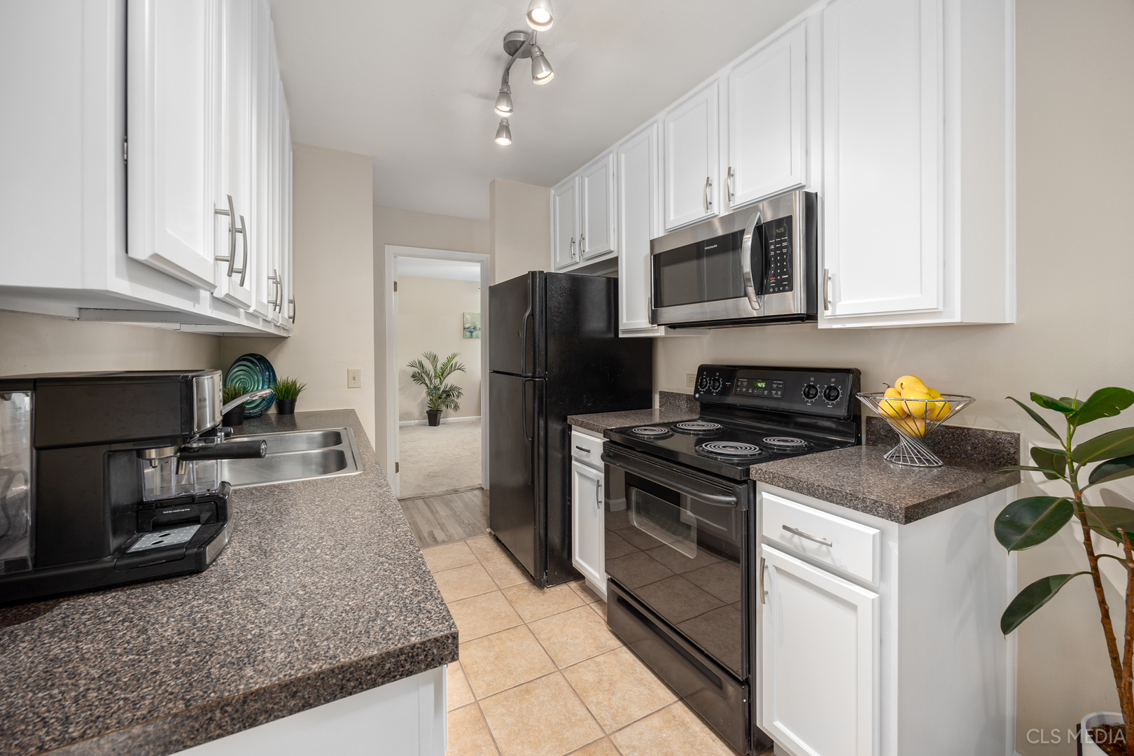 5900 Oakwood Drive Unit: 2A
