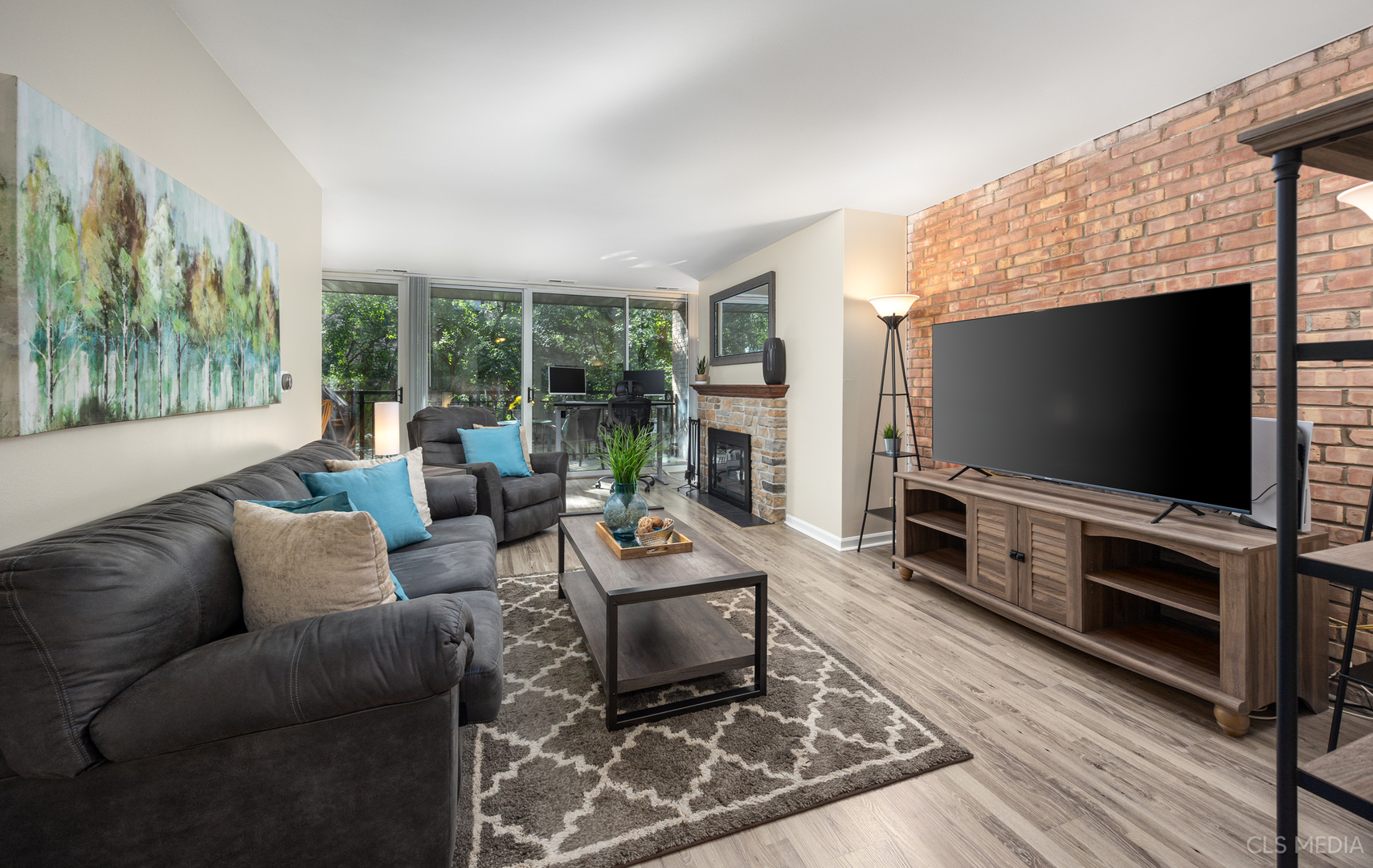 5900 Oakwood Drive Unit: 2A