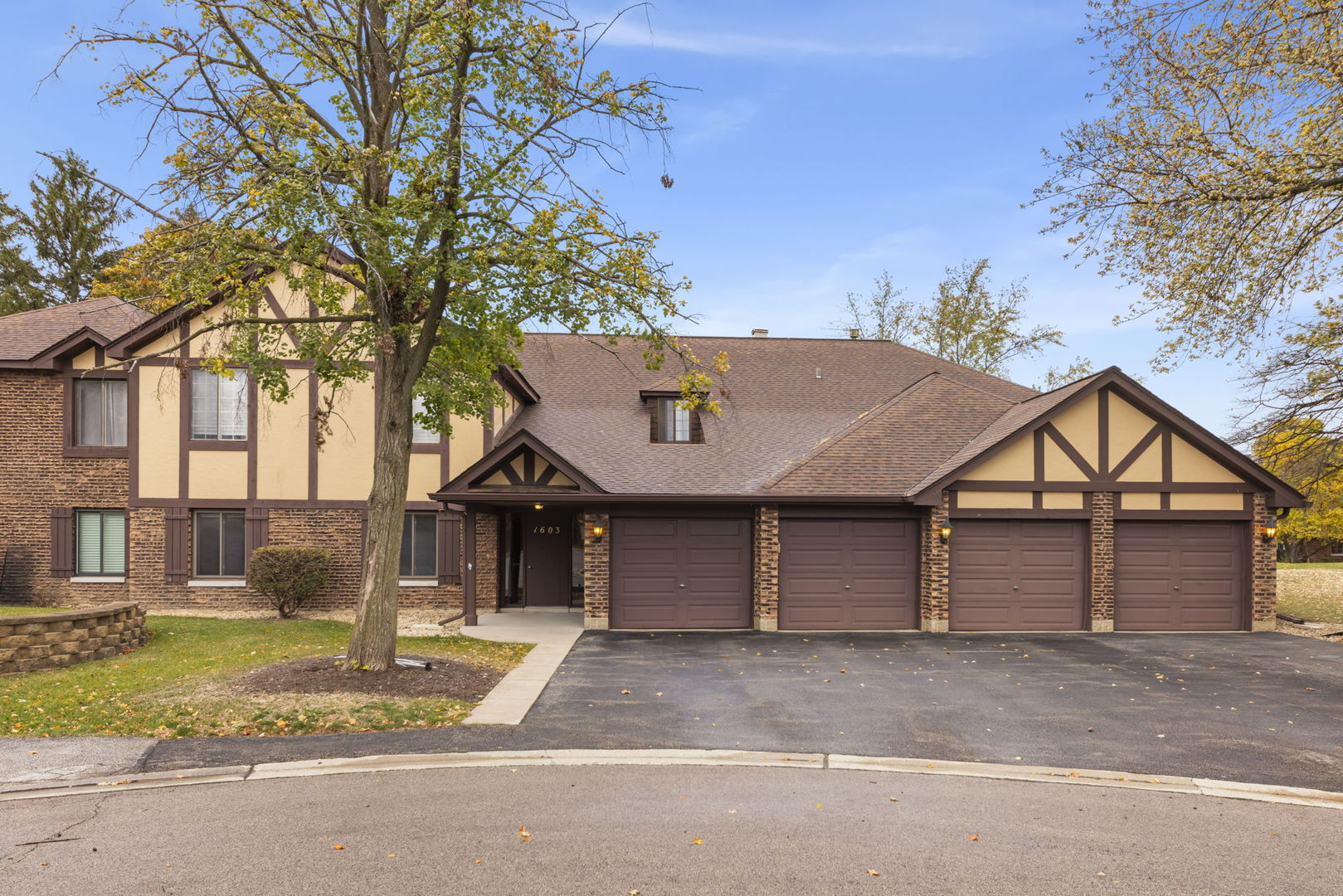 1603 Thames Court Unit: D