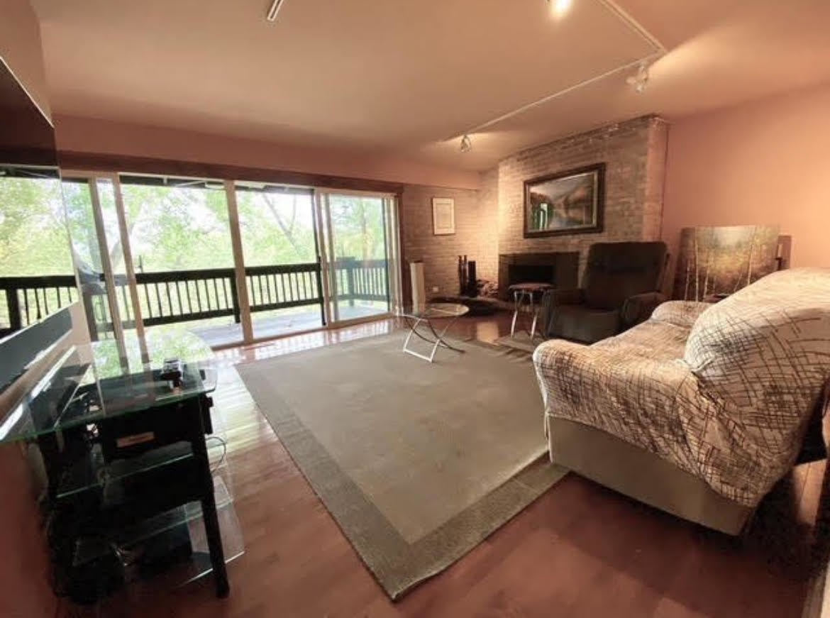 1615 Maple Terrace Unit: 3M