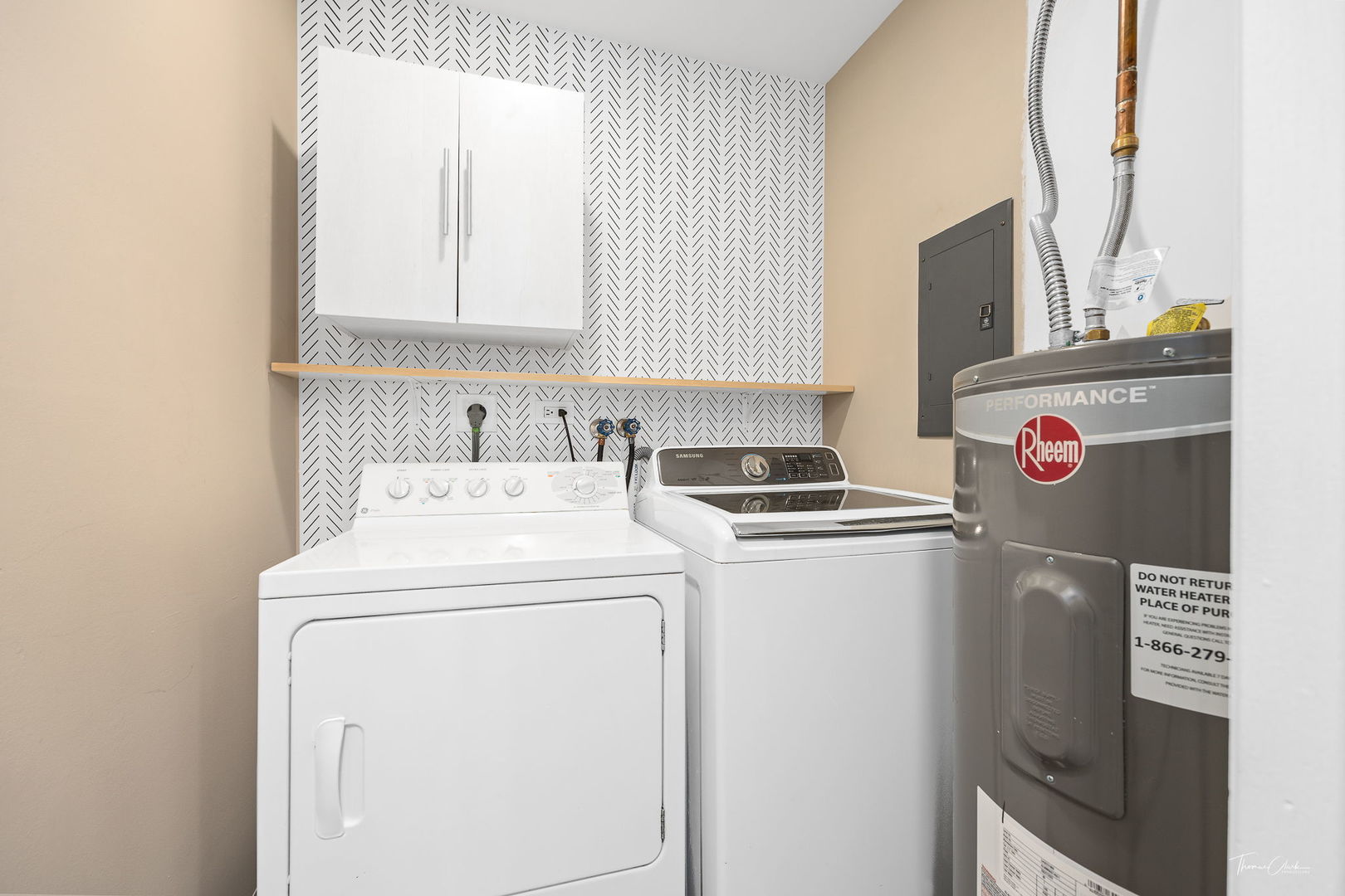 2370 Abbeywood Drive Unit: B
