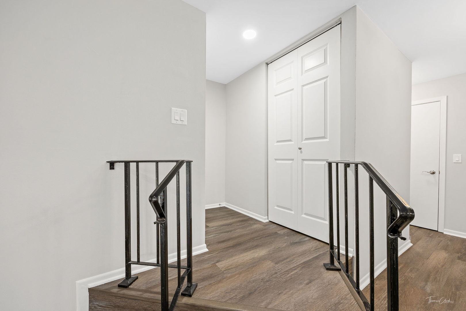 2370 Abbeywood Drive Unit: B