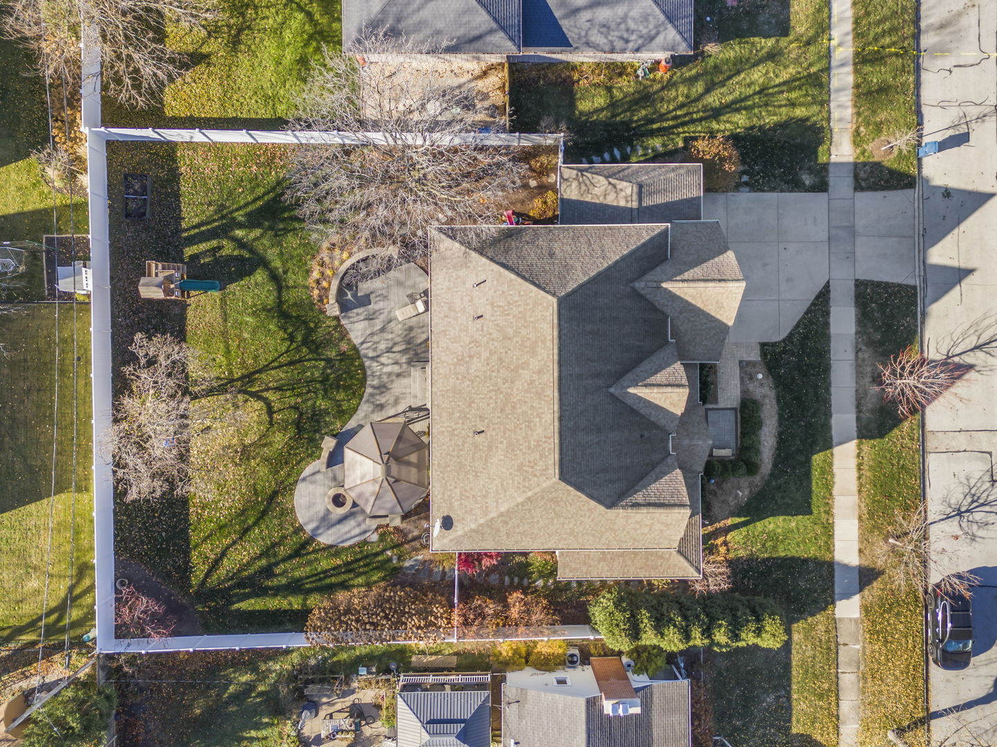 407 Lake Avenue