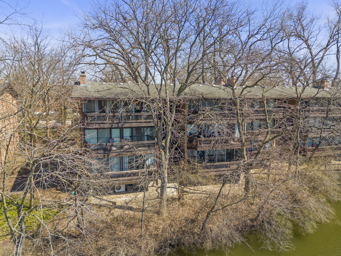 5508 E LAKE Drive Unit: F