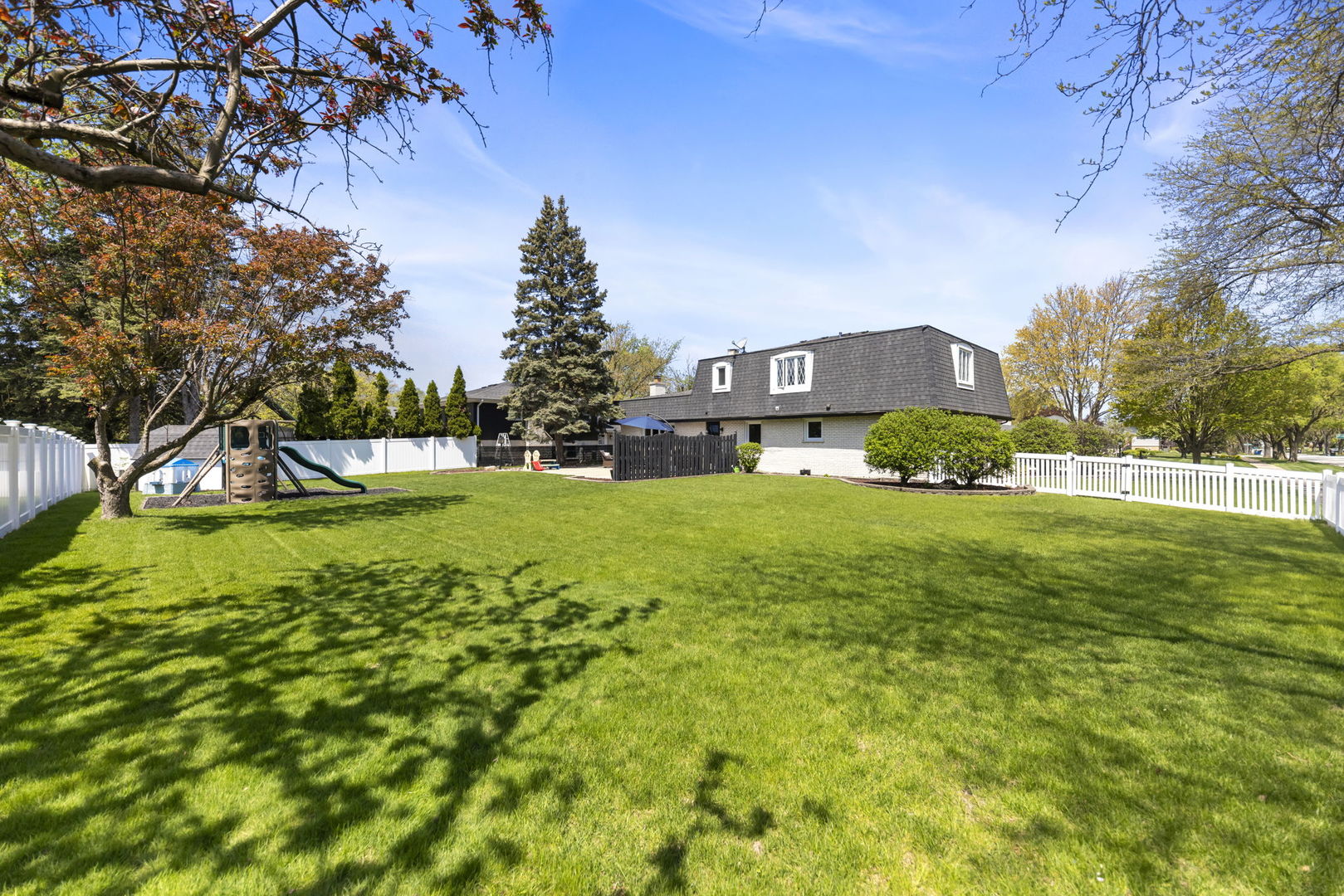 407 Ridgeview Street